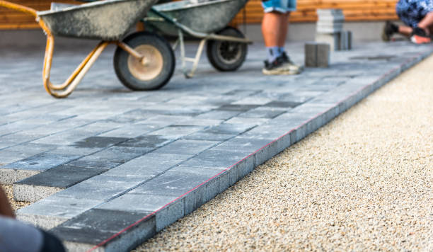 Best Concrete Walkway Installation  in Okolona, MS